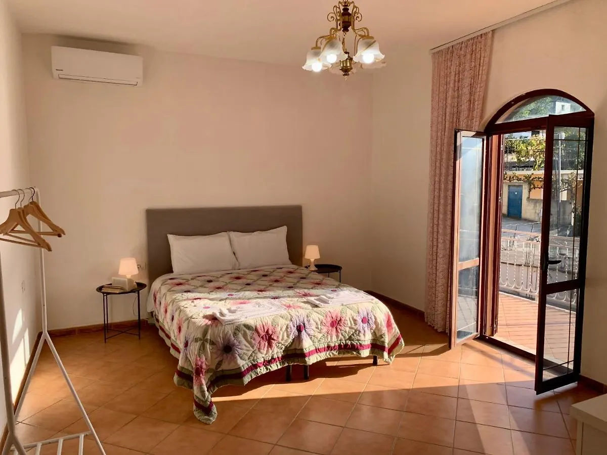 Guesthouse Villa Rosa Berat Apartahotel