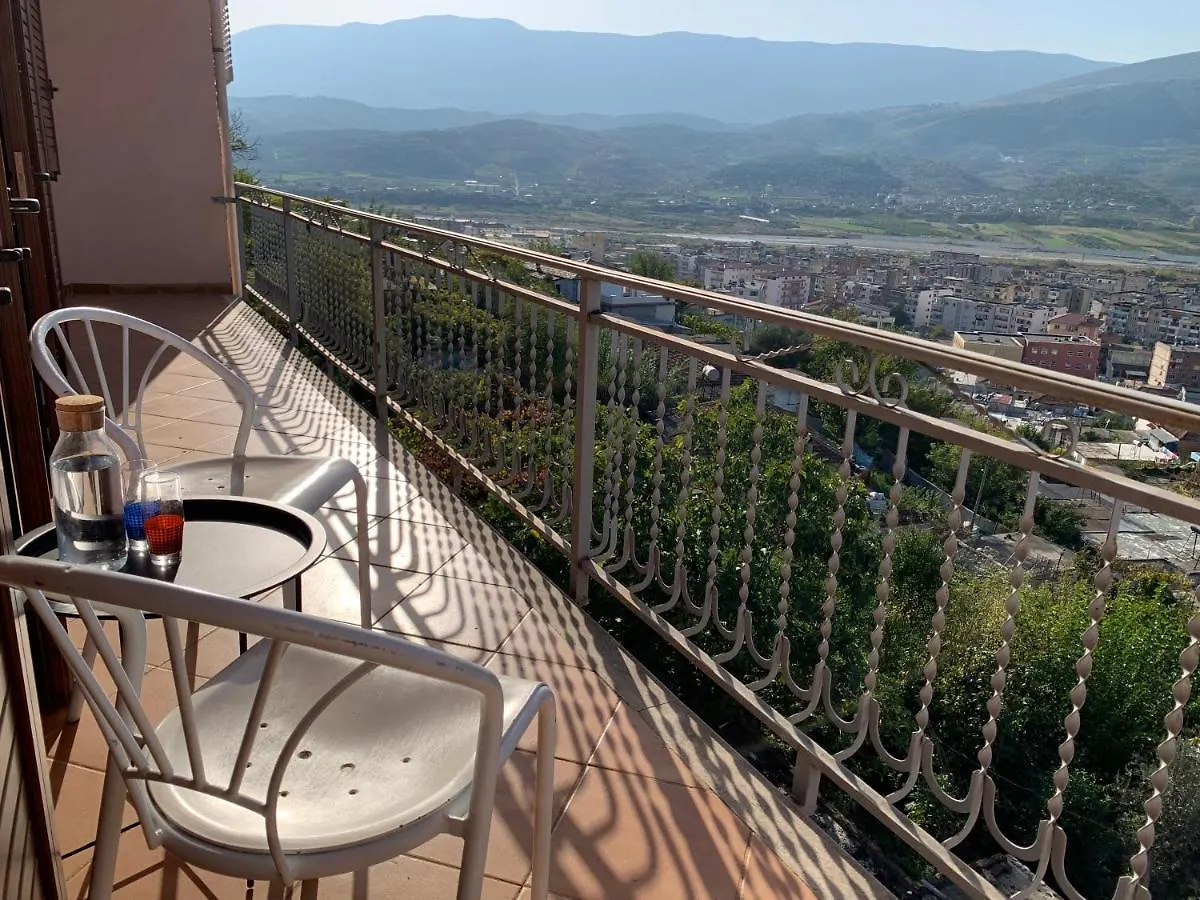 Apartahotel Guesthouse Villa Rosa Berat Albania